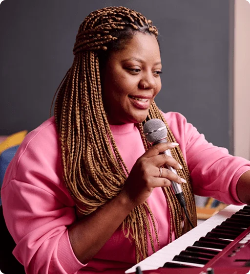 Voice teacher with headphones