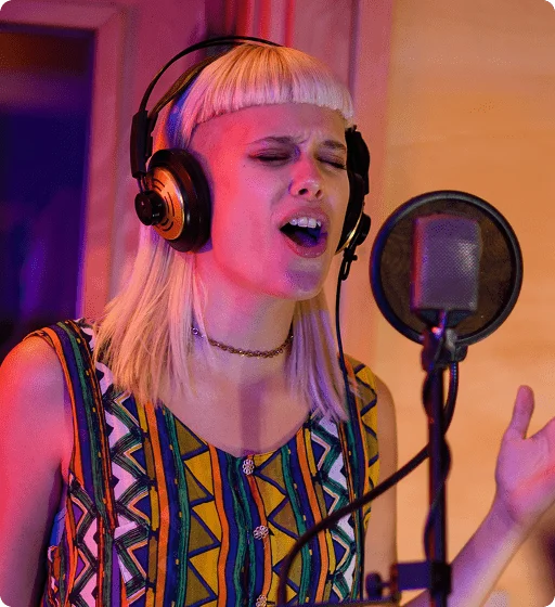 Piano tutor with keyboard